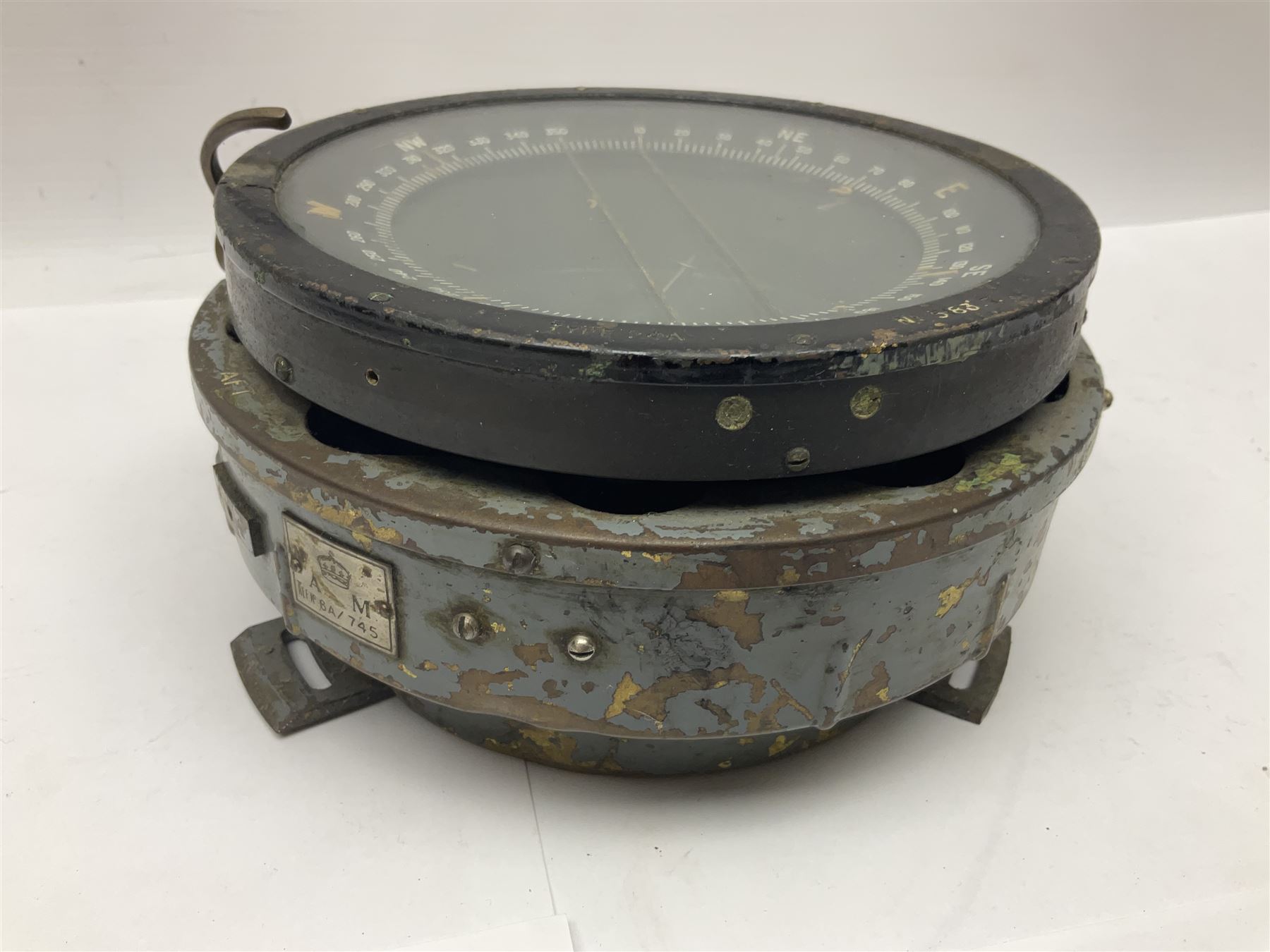 Air Ministry type P8 Compass, primarily fitted to the Hawker Hunter and the Supermarine Spitfire, marked AFT AM ref no 6A/745, D17cm