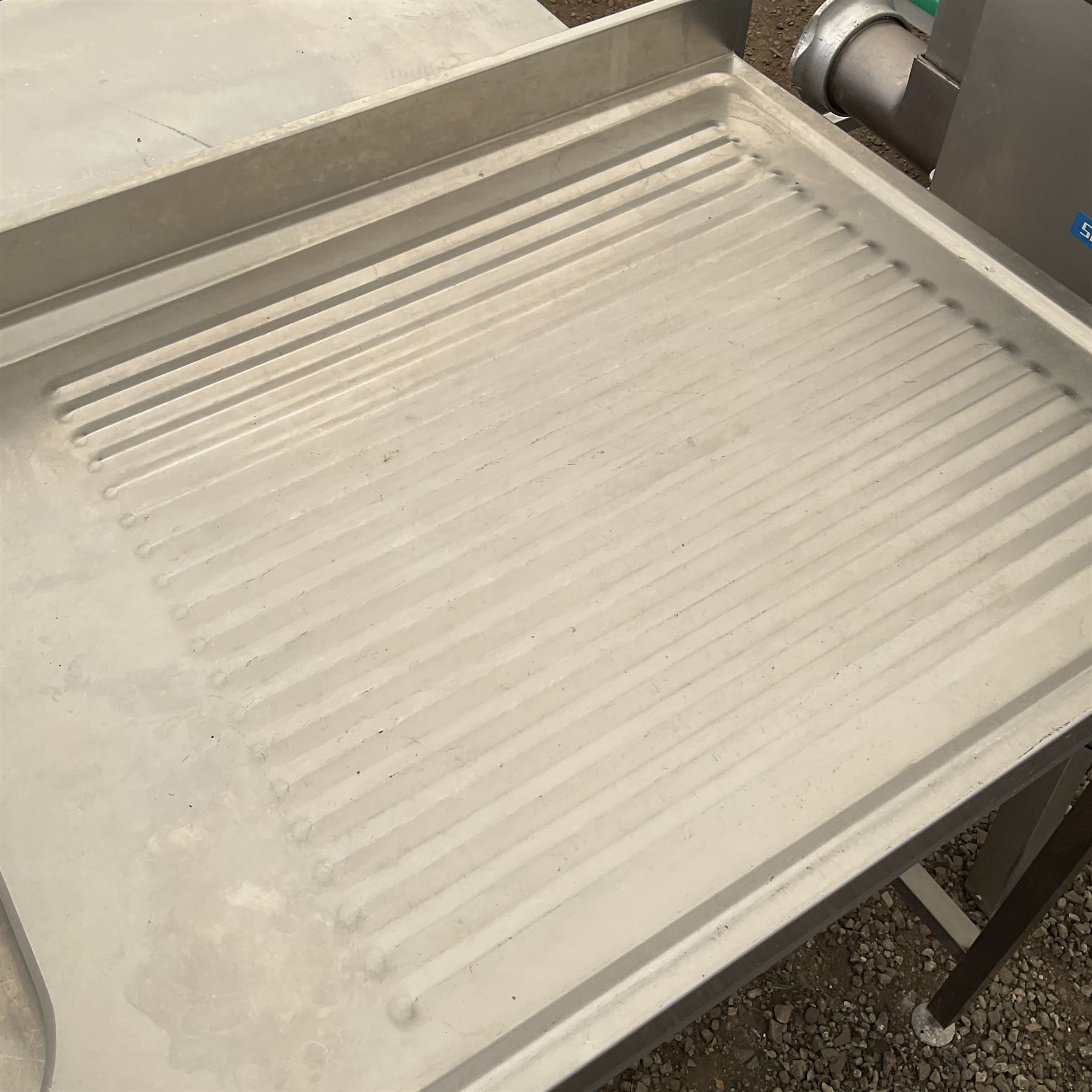 Commercial stainless single sink and drainer, hot and cold taps - THIS LOT IS TO BE COLLECTED BY APPOINTMENT FROM DUGGLEBY STORAGE, GREAT HILL, EASTFIELD, SCARBOROUGH, YO11 3TX