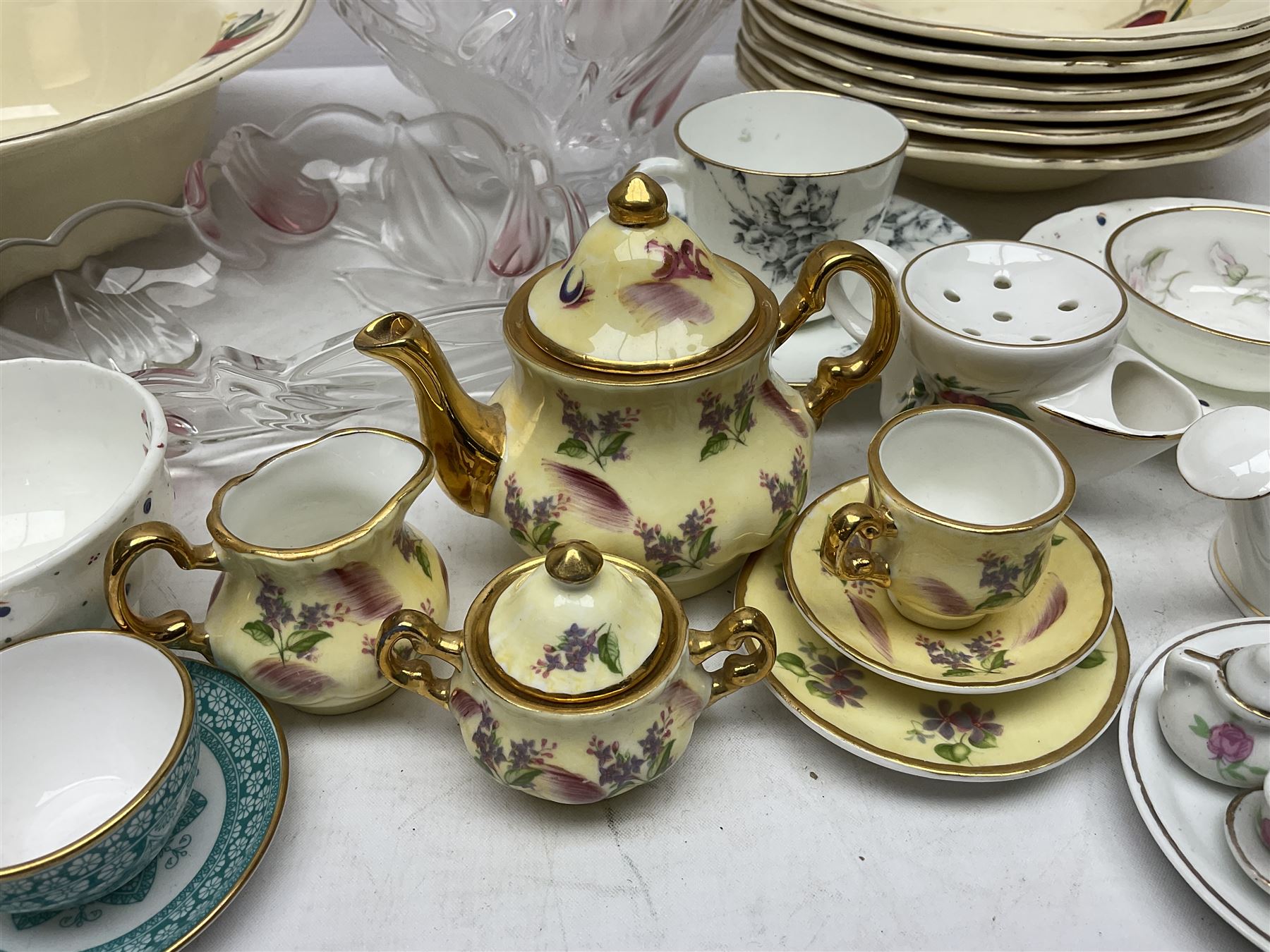 Collection of ceramics and glassware, including Hanson miniature tea service, cruet set ect