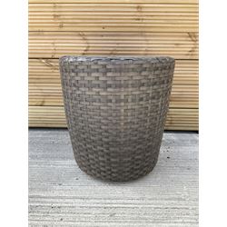 7 x Skyline design rattan garden stool with weighted base