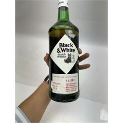 Black & White Buchanans Choice blended Scotch whisky, , 1 Litre 86.8%