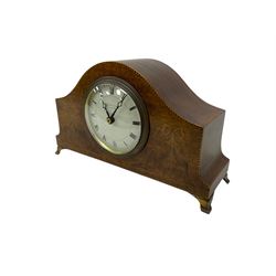 Mahogany mantle clock with inlay. Quartz movement