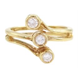 14ct gold three stone round brilliant cut diamond ring, stamped, total diamond weight approx 0.25 carat