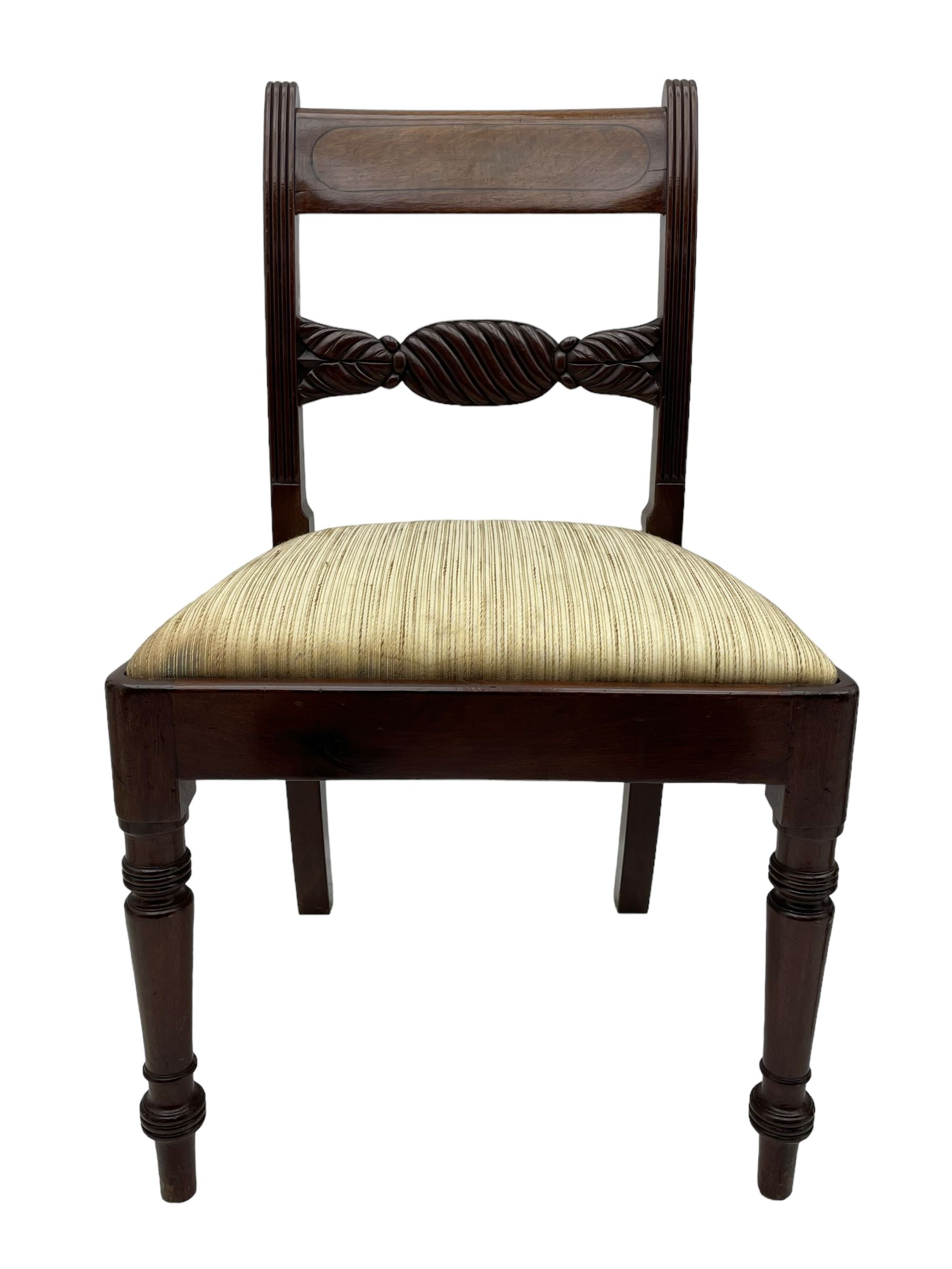 Georgian design set of six (6+2) mahogany dining chairs, the bar cresting rail inlaid with figured mahogany panel, shaped twist lobe carved middle rail with extending stylised leaf decoration, upholstered drop-in seat, on turned front supports 