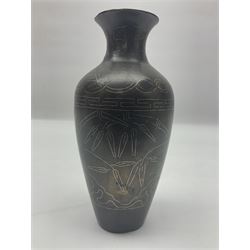 Chinese silver inlaid bronze vase, in the manner of Shisou, decorated with a fawn among bamboo, H15cm