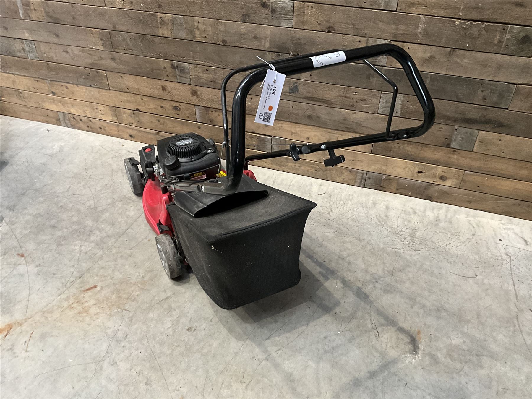 Mountfield RS100 petrol lawnmower, with collecting box, full working order