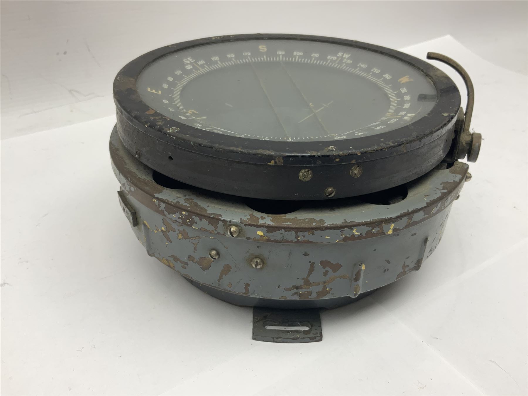 Air Ministry type P8 Compass, primarily fitted to the Hawker Hunter and the Supermarine Spitfire, marked AFT AM ref no 6A/745, D17cm