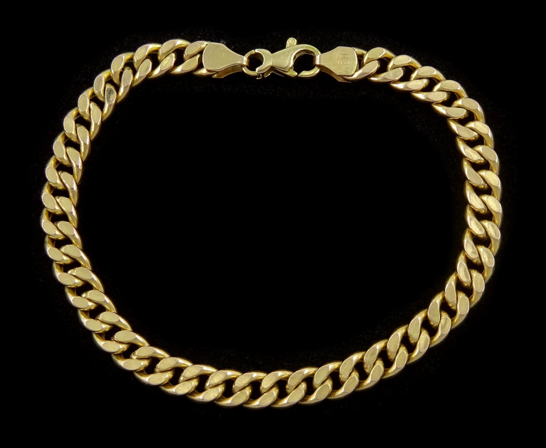 10ct gold flattened curb link chain bracelet, stamped 10K