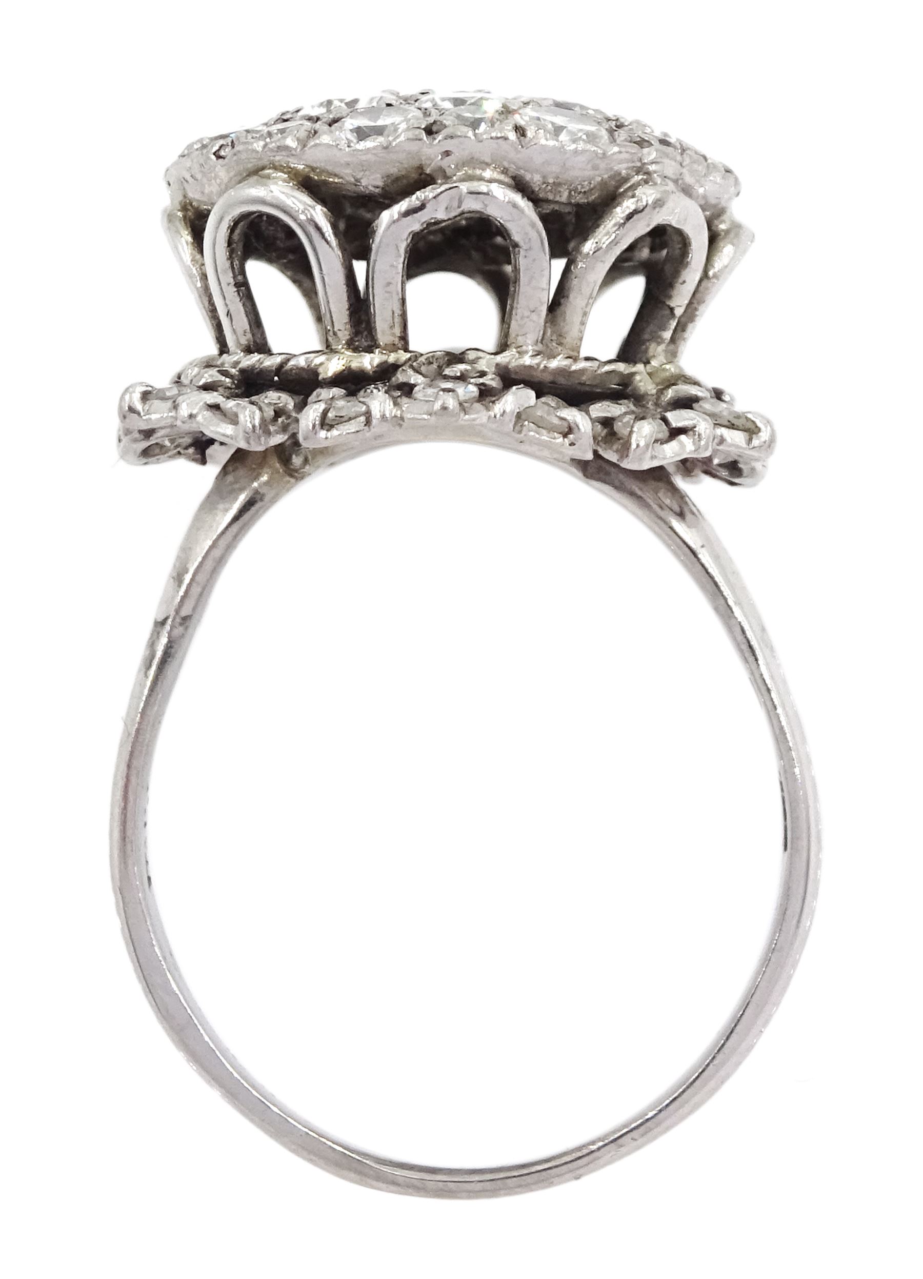 18ct white gold round brilliant cut diamond cluster ring, stamped 750, total diamond weight approx 2.00 carat