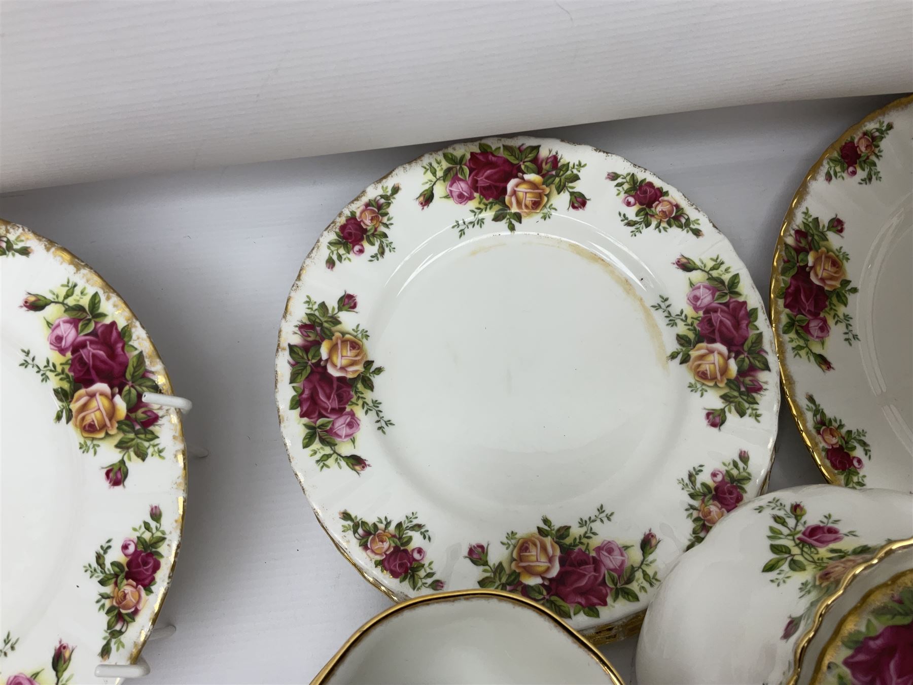 Royal Albert Old Country Roses pattern part tea service, to include teapot, water jug, six cups and saucers, covered sucrier, cake stand etc (39)