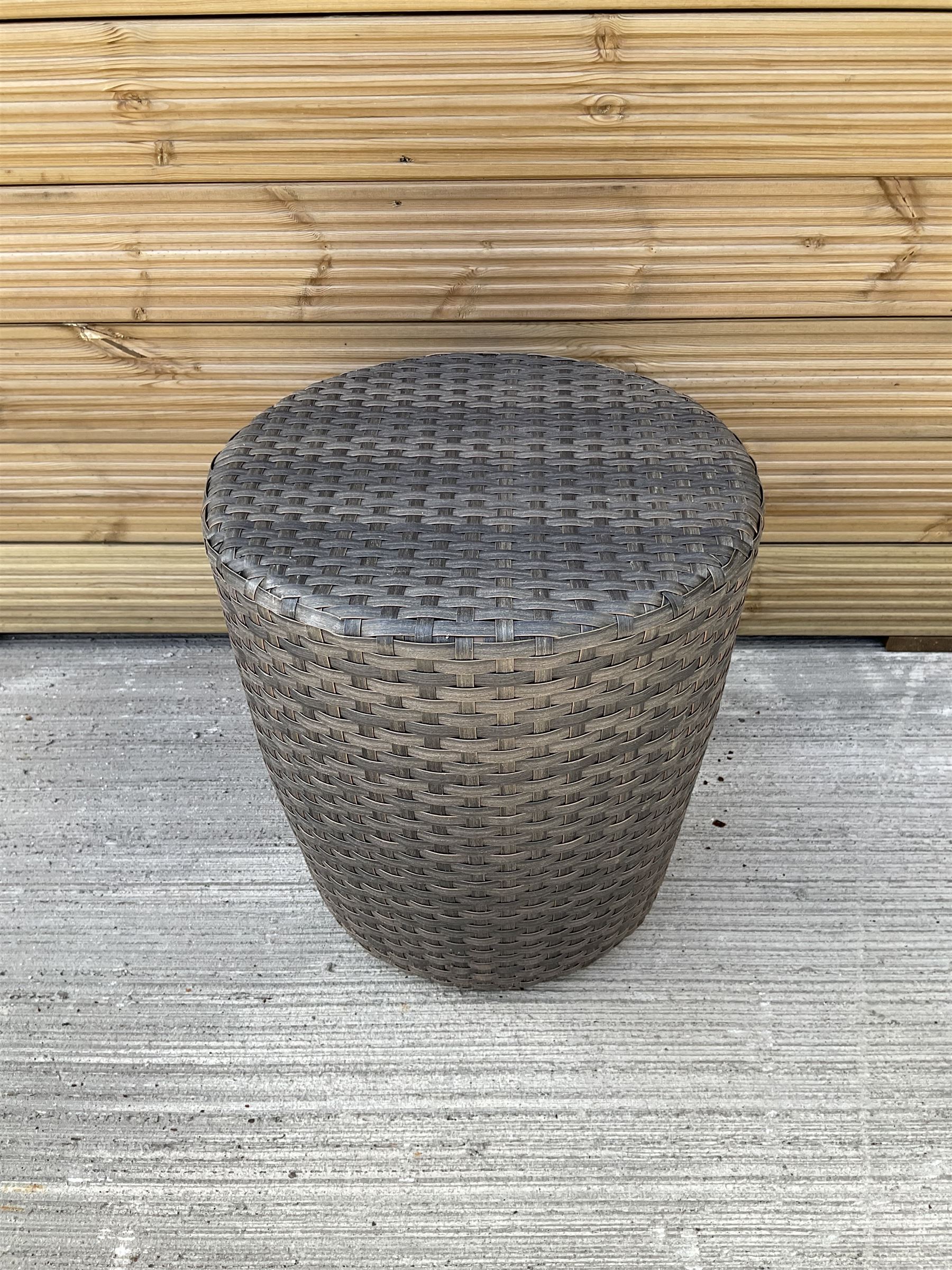 7 x Skyline design rattan garden stool with weighted base