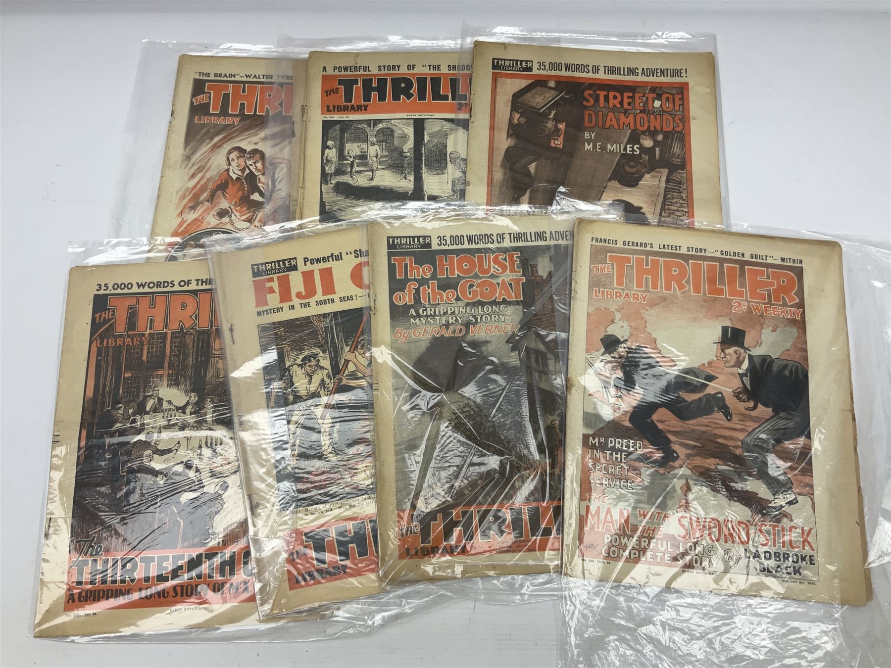 Two Daily Mail Nipper Annuals 1938 and 1939, together with five Little Folks magazines and eight Thriller magazines 