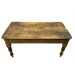 Victorian pine farmhouse dining table, rectangular plank top with rounded corners, on turned supports 