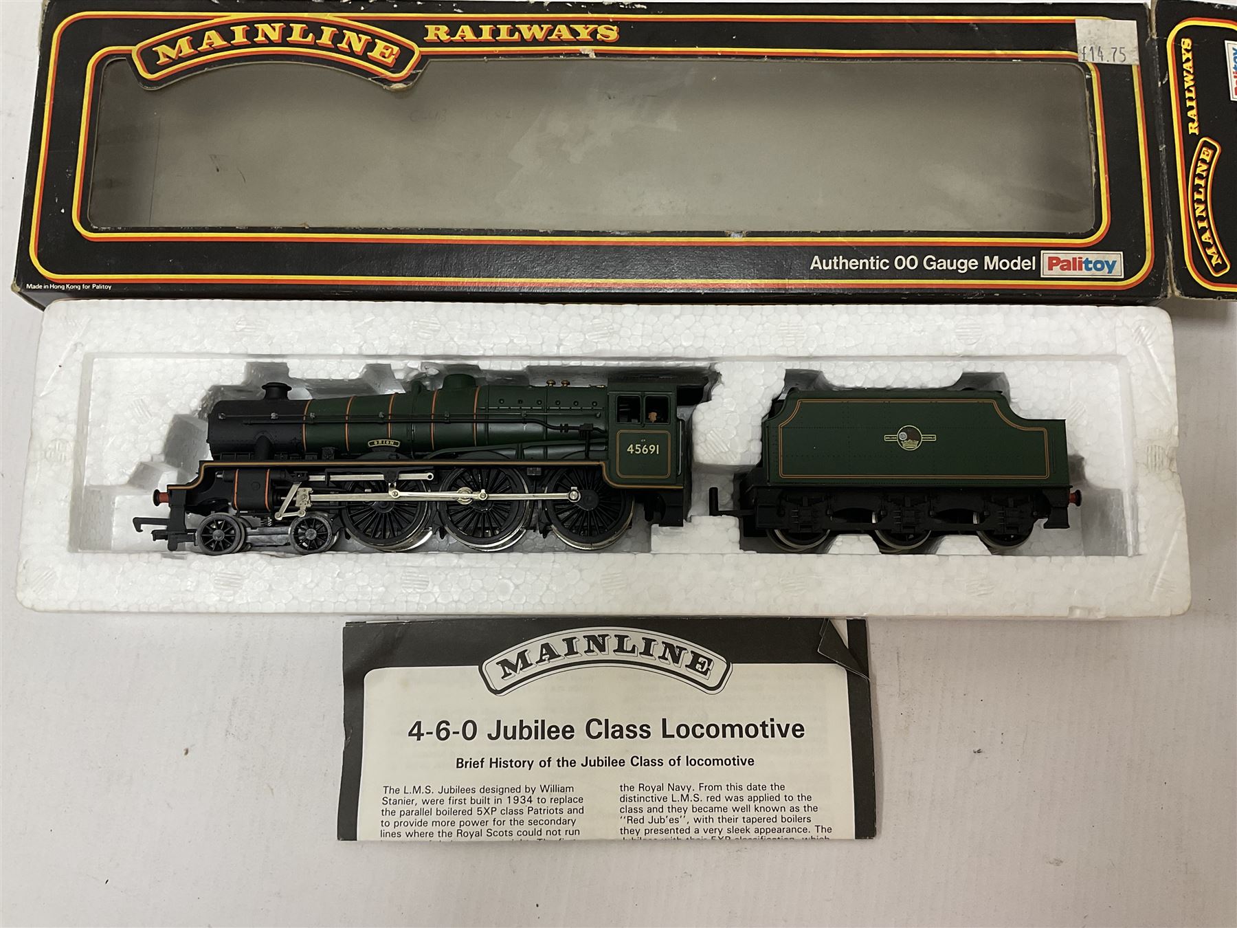 Mainline Railways ‘00’ gauge - five model steam locomotive and tenders comprising ref.37058 0-6-0 2251 Class Collett no.3205 in GWR green; ref.37062 4-6-0 Jubilee Class 6P no.45691 in BR green; ref.37079 4-6-0 Manor Class no.7812 in BR black; ref.54157 2301 Class (Deans Goods) 0-6-0 no.2538 in BR black; ref.937515 Class 2P 4-4-0 no.40568 in BR black; all in original boxes (5) 