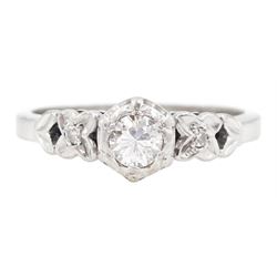 18ct white gold single stone round brilliant cut diamond ring, with diamond set shoulders in flower head setting, total diamond weight approx 0.25 carat