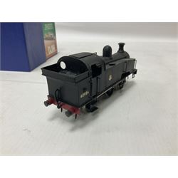 ‘00’ gauge - kit built NBR (Class B-Reid) LNER/BR J35/1/2/4/5 0-6-0 steam locomotive and tender no.64480, finished in BR black with DJH Models box; with further kit built Class J50 0-6-0T locomotive no.68936, finished in BR black (2)