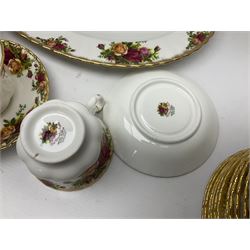 Royal Albert Old Country Roses pattern tea and dinner service, including teapot, coffee pot, two milk jugs, two open sucriers, six teacups and saucers, six dinner plates, six soup bowls, etc  