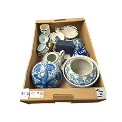 Collection of Chinese blue and white ceramics, including ginger jar, part tea service, jar with cover