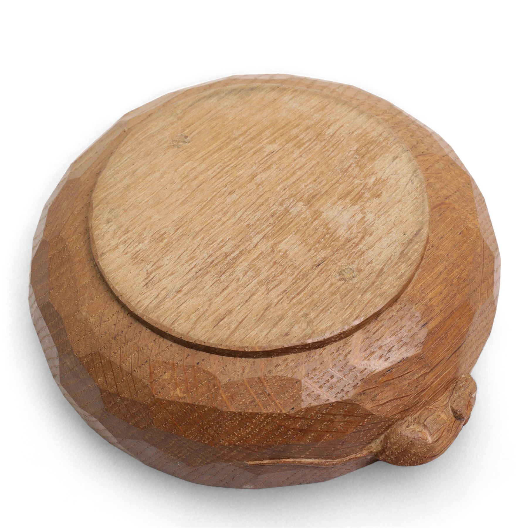 Mouseman - oak circular nut bowl, tooled outer edge carved with mouse signature, by the workshop of Robert Thompson, Kilburn