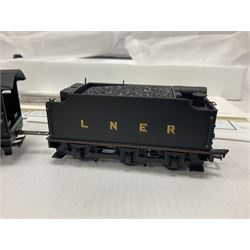 Bachmann ‘00’ gauge - two DCC ready locomotives comprising 32275 Class K3 2-6-0 locomotive no.2934 in LNER black; 32278 Class K3 2-6-0 locomotive no.61823 in BR black; both in original boxes (2) 