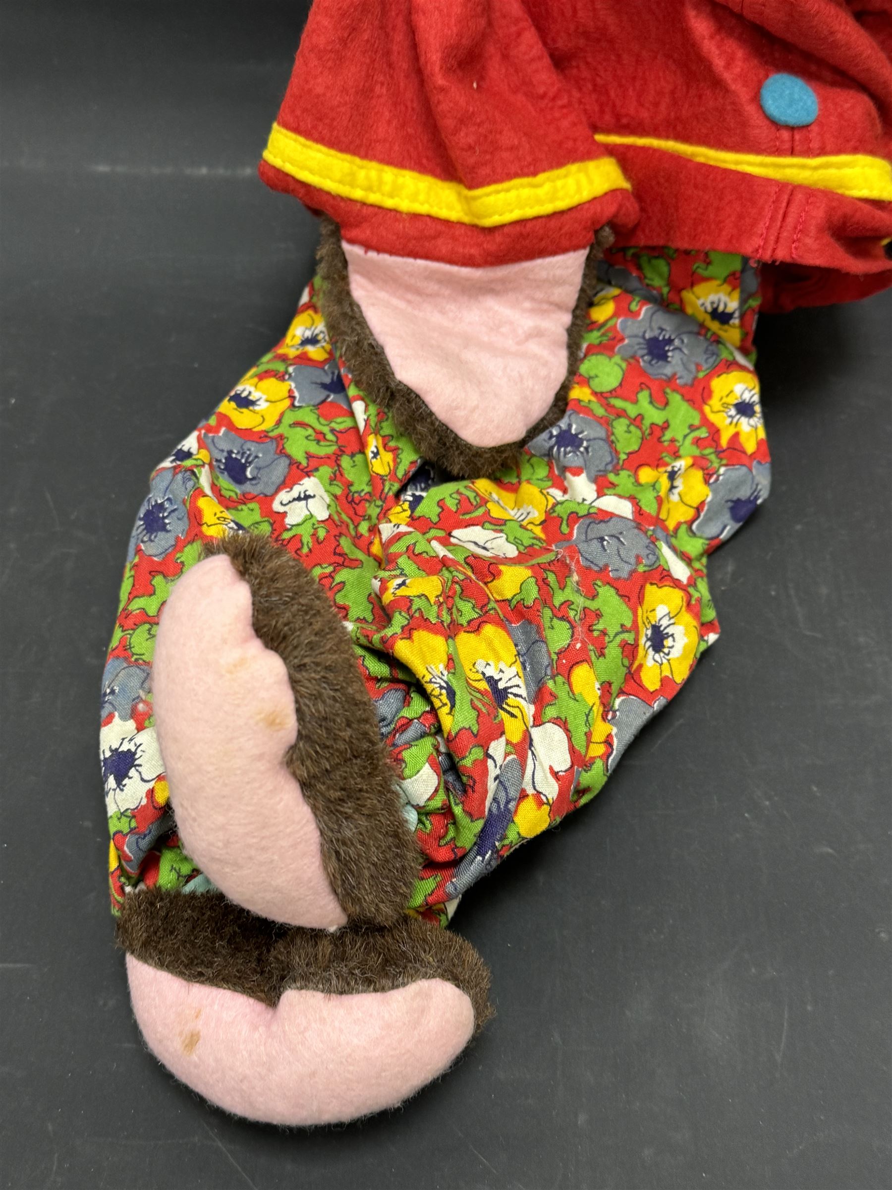 Pelham ventriloquist puppet, Cheeky Monkey, H66cm