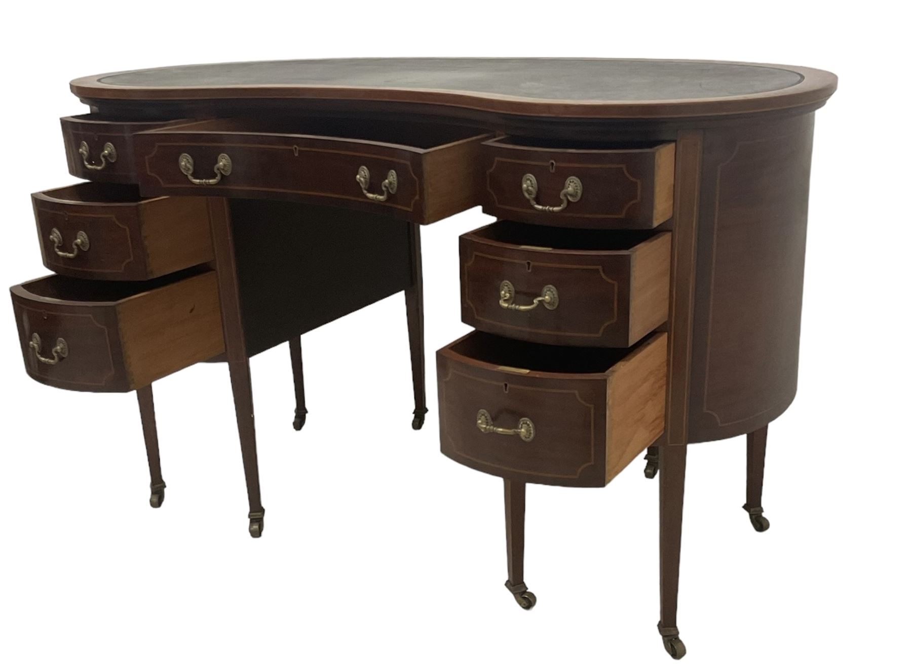 Georgian design mahogany kidney shaped desk, fitted with green leather writing surface, over single frieze drawer and six graduating drawers with checkered inlaid stringing, square tapering supports with castors