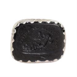 George III silver propelling pencil case, the top with carved onyx intaglio seal of a cherub 'Une brule me suffit' with slide L10cm Birmingham 1818 Maker John Bettridge