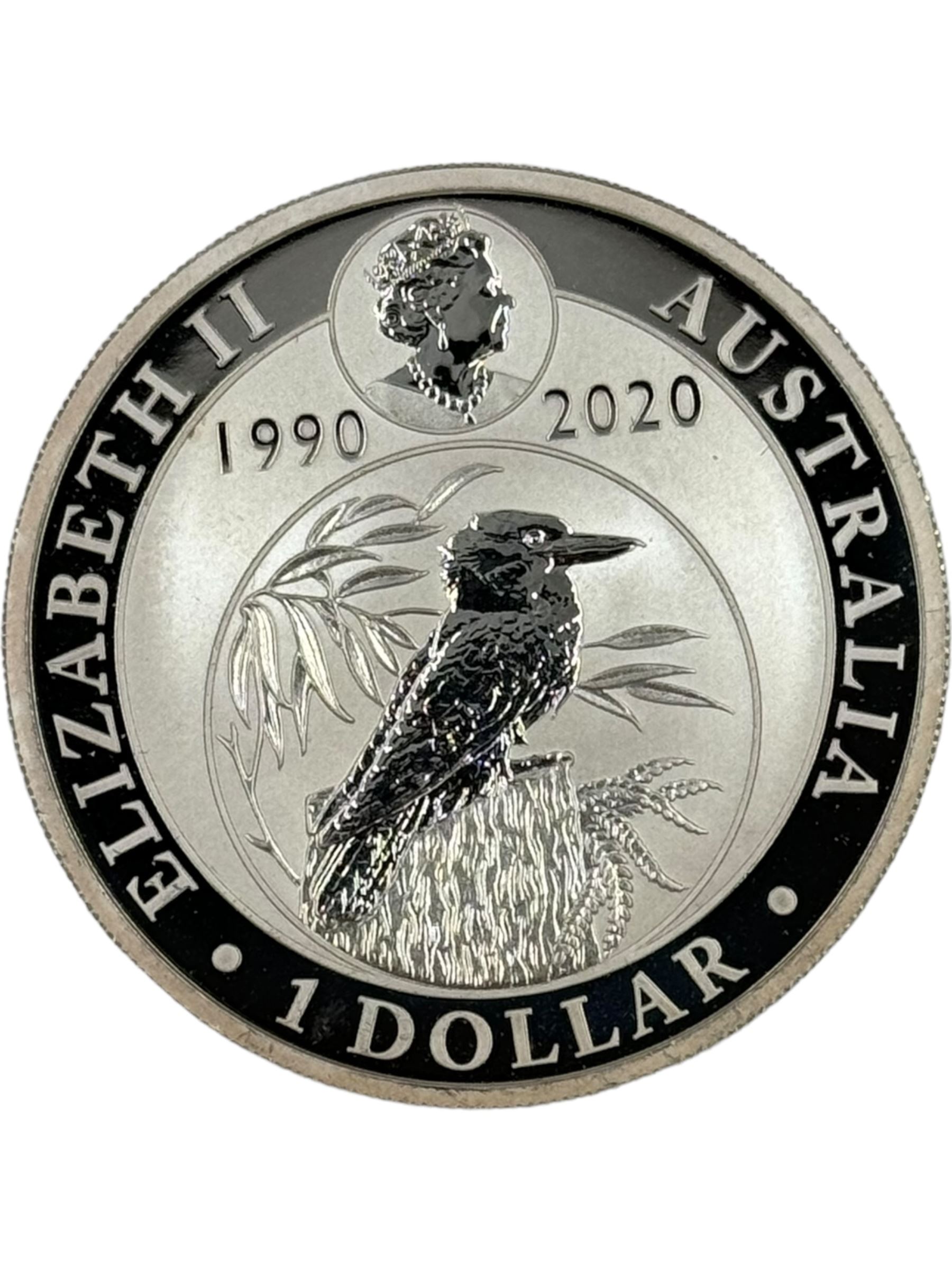 Nine Queen Elizabeth II Australia one ounce fine silver one dollar coins, including 2014 'Saltwater Crocodile', 2015 'Funnel Web Spider', 2018 'Kangaroo', 2020 '30th Anniversary Kookaburra' etc