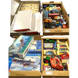 Revell model kits, collection of diecast vehicles, including boxed and loose examples, Leo...