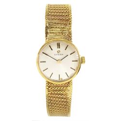 Omega ladies 9ct gold manual wind wristwatch, on integral 9ct gold bracelet, hallmarked, b...