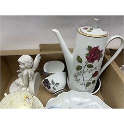 Royal Doulton Old Leeds Sprays coffee service, together with Shelley queen anne teacup, Bavaria tea service etc, in two boxes 