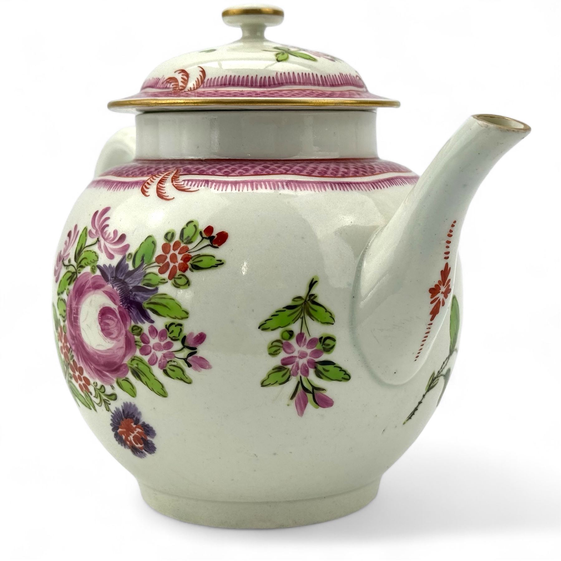 18th century Worcester porcelain teapot, of globular form hand painted  in polychrome enamels with floral bouquets and sprig within pink scale borders, H18cm