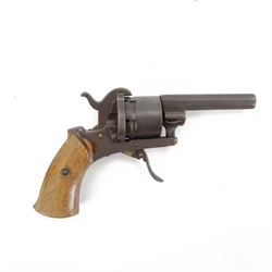 19th century Belgian pinfire six-shot revolver with folding trigger and wooden grip, L18cm 