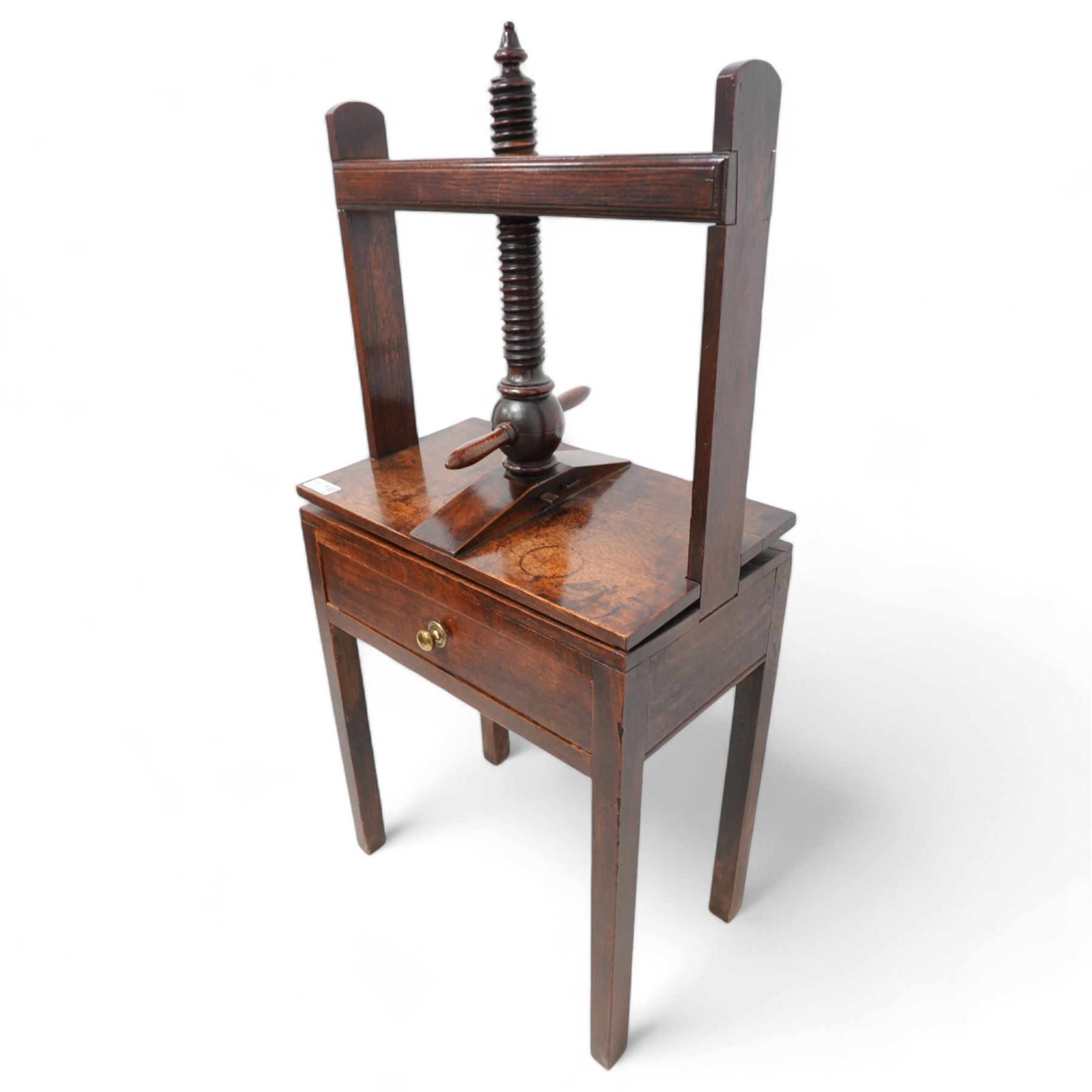 18th century oak linen press stand, raised super structure with screwing mechanism and flat plates, fitted with single drawer, on square supports 