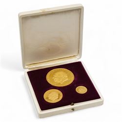 Sir Winston Churchill 'This Was Their Finest Hour' set of three eighteen carat gold medall...