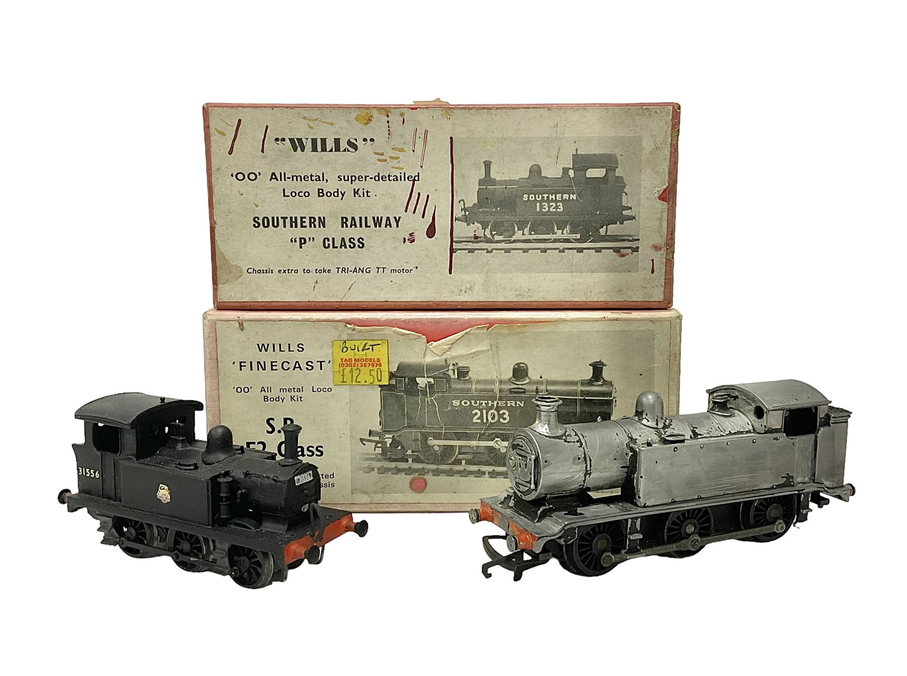 ‘00’ gauge - two kit built steam locomotives comprising unpainted Class E2 LBS/SR/BR 0-6-0T; Class P SR/BR 0-6-0 no.31556 finished in BR black; both with Wills Finecast boxes (2) 