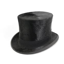 Black top hat by Alex Prosser, Sunderland , internal dimensions 19cm x 15cm in Binns & Co box 1939