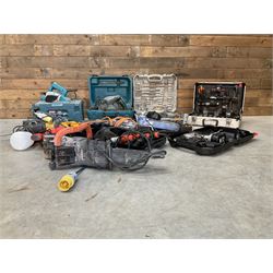 Various building tools to include, DeWalt reciprocating saw, Bosch planer, Titan SDS drill, Black & Decker drills, Evolution 110V saw, fitted tool case, Dremel and other tools