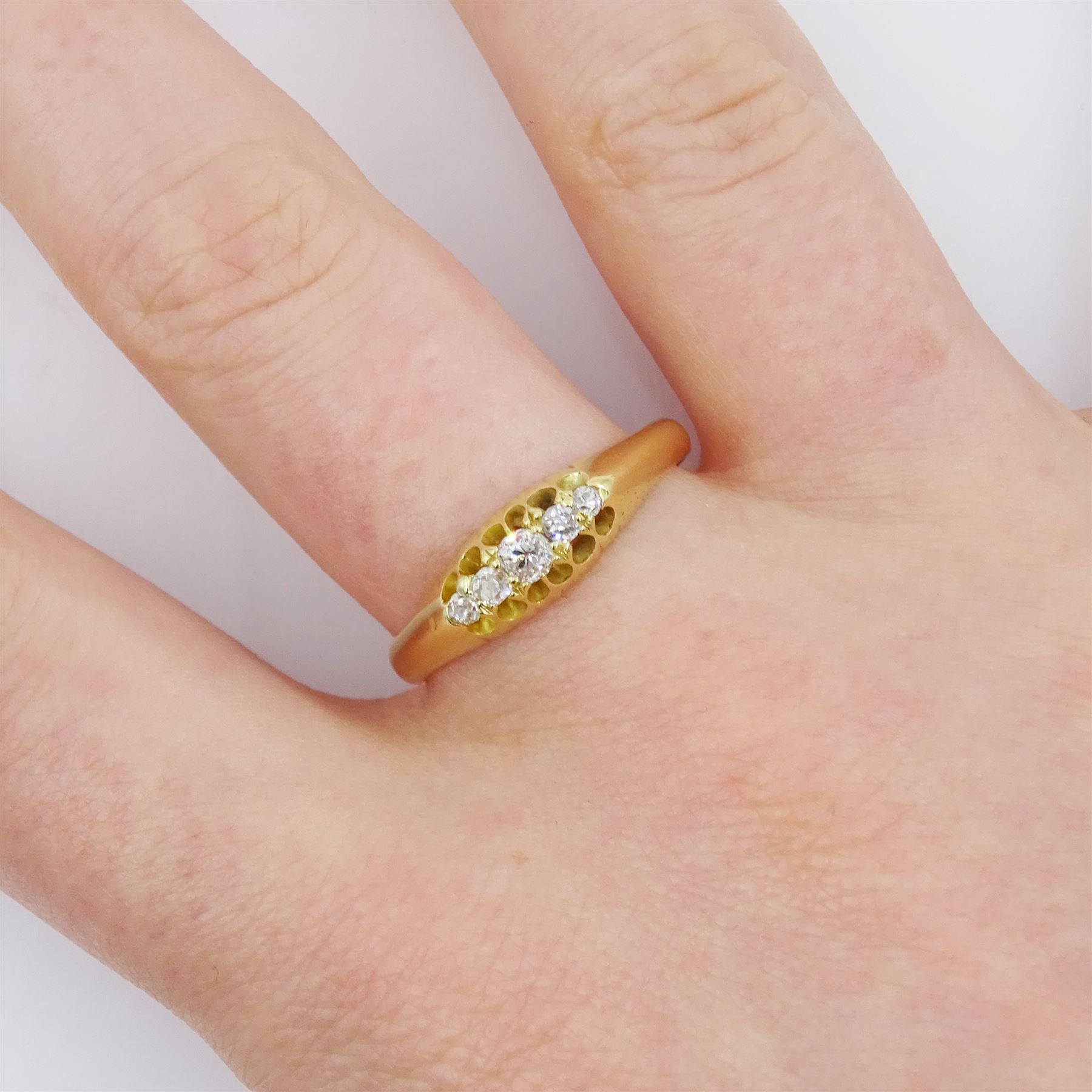 Victorian 18ct gold five stone old cut diamond ring, Birmingham 1896