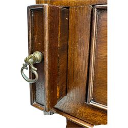 Mid-to-late 20th century inlaid mahogany bureau, inlaid floral medallion to the top, the fall front opening to reveal fitted interior with pigeonholes, small drawers and central cupboard, green inset writing surface with gilt tooling, four drawers below with brass handles, raised on shaped bracket feet