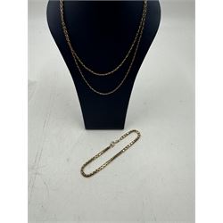 9ct gold box link bracelet and a 9ct gold necklace chain, both hallmarked 