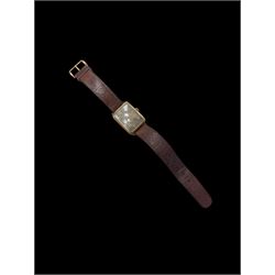 1920s 18ct gold cased manual wind wristwatch, on leather strap with 18ct gold buckle, with...