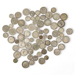 Approximately 610 grams of Great British pre 1947 silver coins, including sixpences, shillings, two shillings, halfcrowns etc