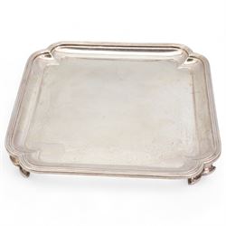 Silver square salver with reeded edge, indented corners and shaped feet 20cm Sheffield 1965 Maker C J Vander Ltd