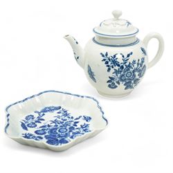 First Period Worcester porcelain teapot decorated in the Three Flowers pattern, with flowe...