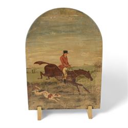 Late 19th/early 20th century arched wooden fire screen, naively painted with hunting scene, H68cm