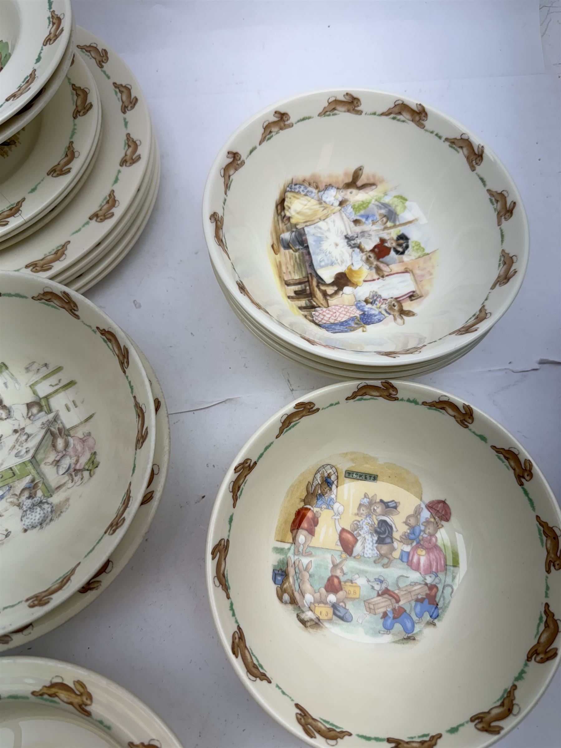 Royal Doulton bunny dinner wares, including four baby bowls, plates of various sizes, bowls etc 