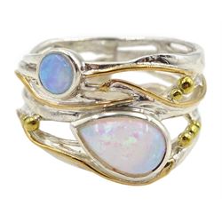 Silver and 14ct gold wire opal ring, stamped 925