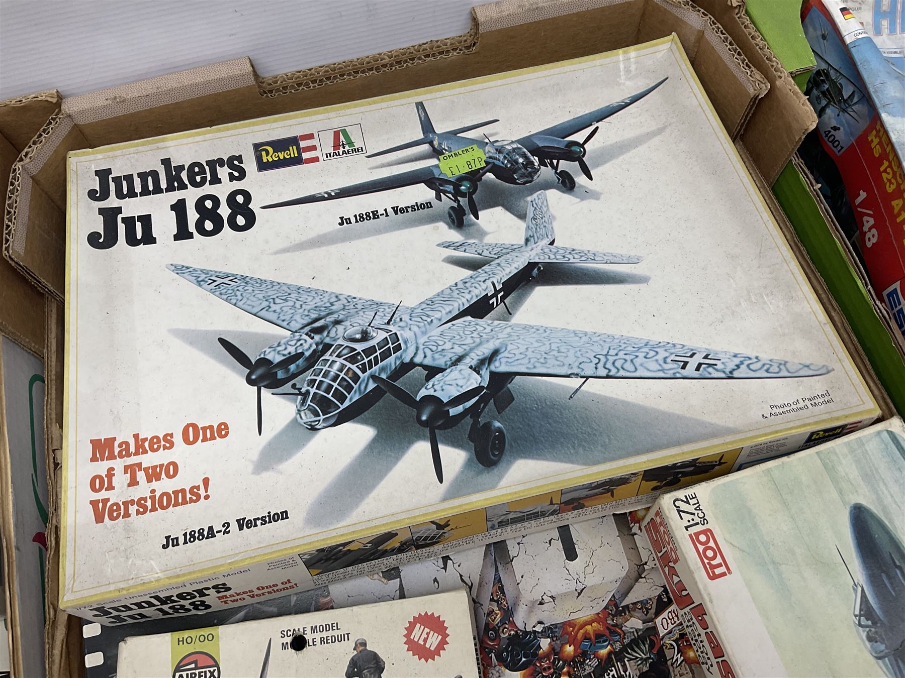 Large quantity of aircraft scale model kits to include Airfix, Revell, Monogram etc, in three boxes 