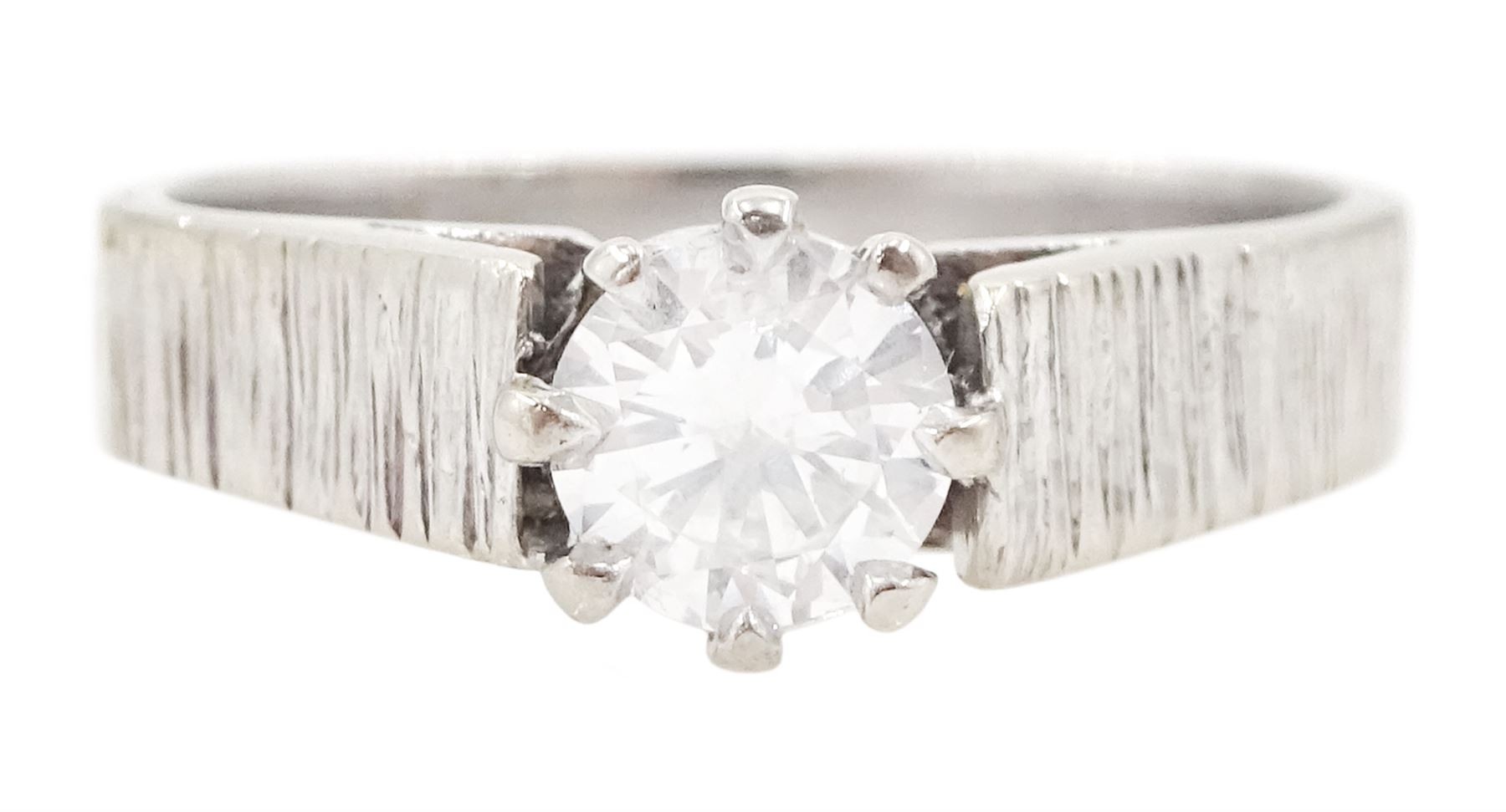 18ct white gold single stone round brilliant cut diamond ring, London 1973, diamond approx 0.40 carat